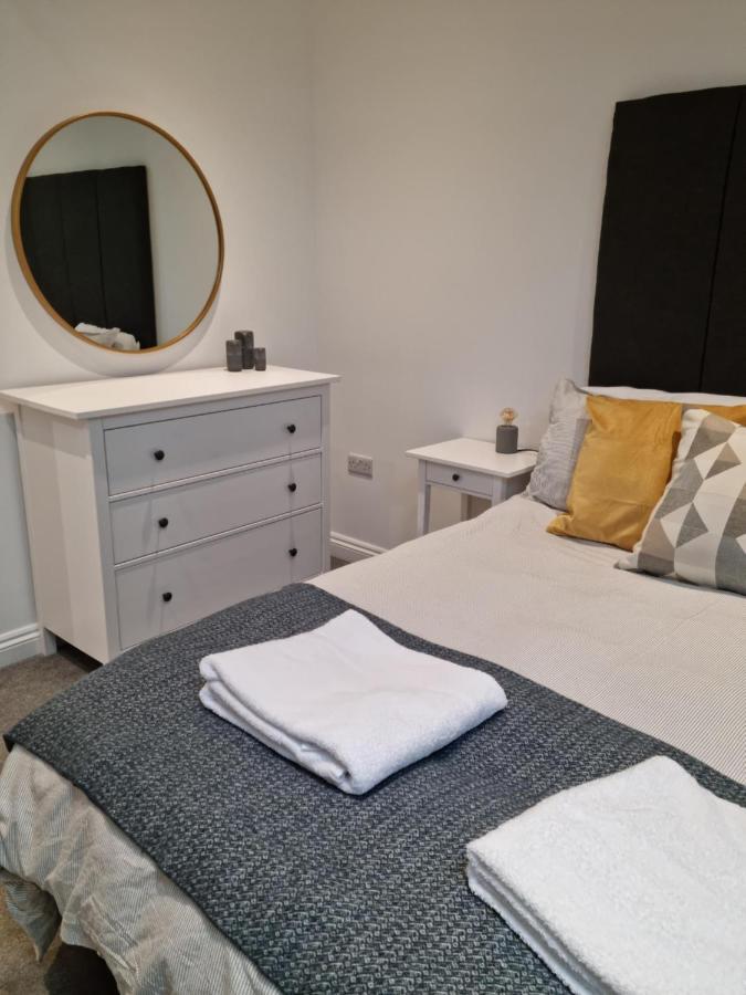 Apartment The Coach House, Onsite Free Parking